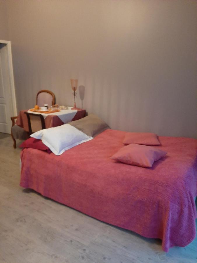 Chambre D Hotes Saint-Laurent-de-la-Barriere Екстер'єр фото